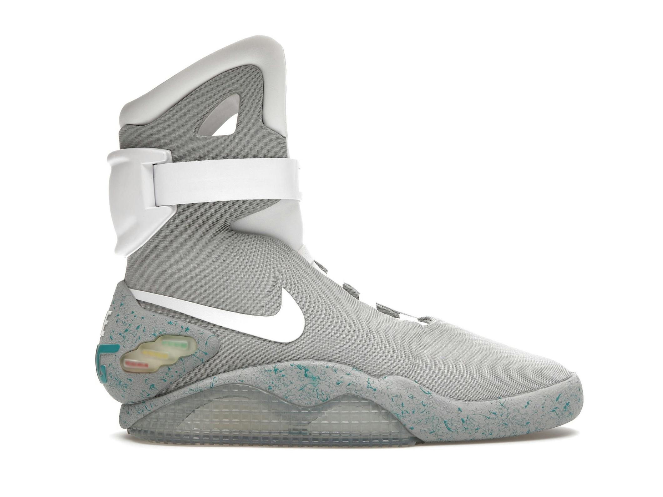MAG Back to the Future (2011) 417744-001 Sneakers