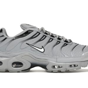 Air Max Plus Wolf Grey Sneakers 852630-021