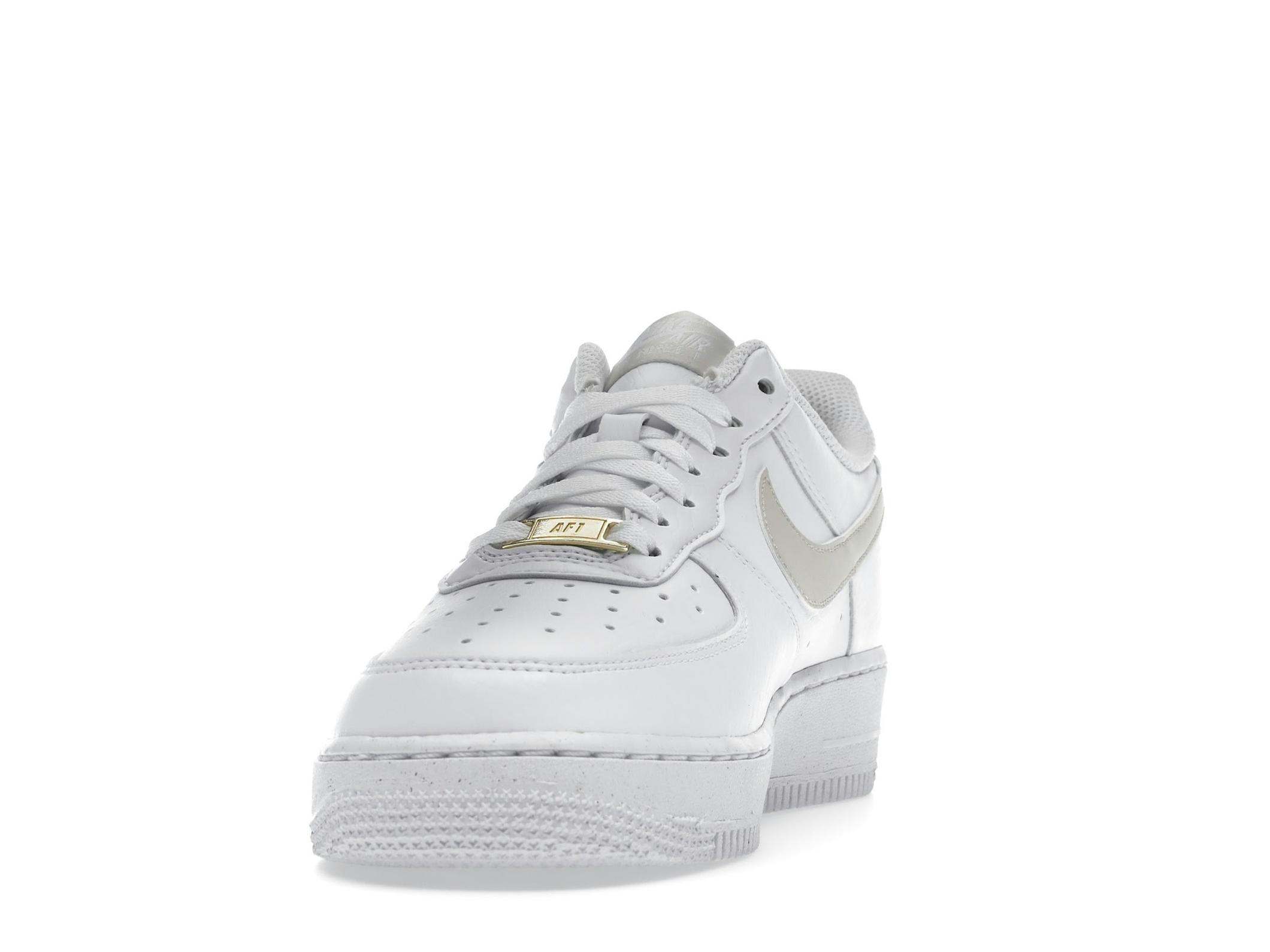 Air Force 1 ’07 Low Light Orewood Brown Women’s DN1430-101 - Image 4