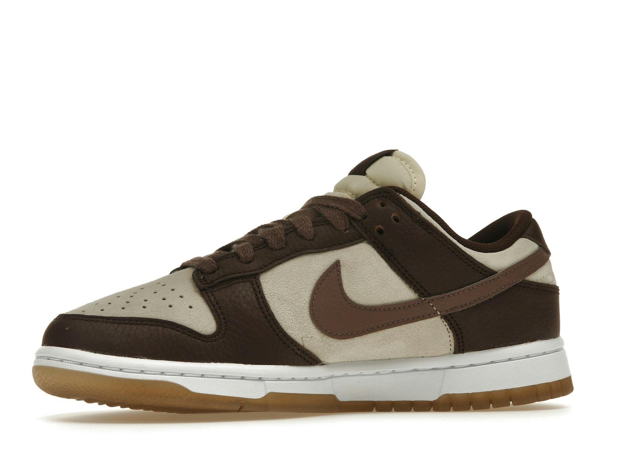 Dunk Low Plum Eclipse Womens FJ4734-100 - Image 5