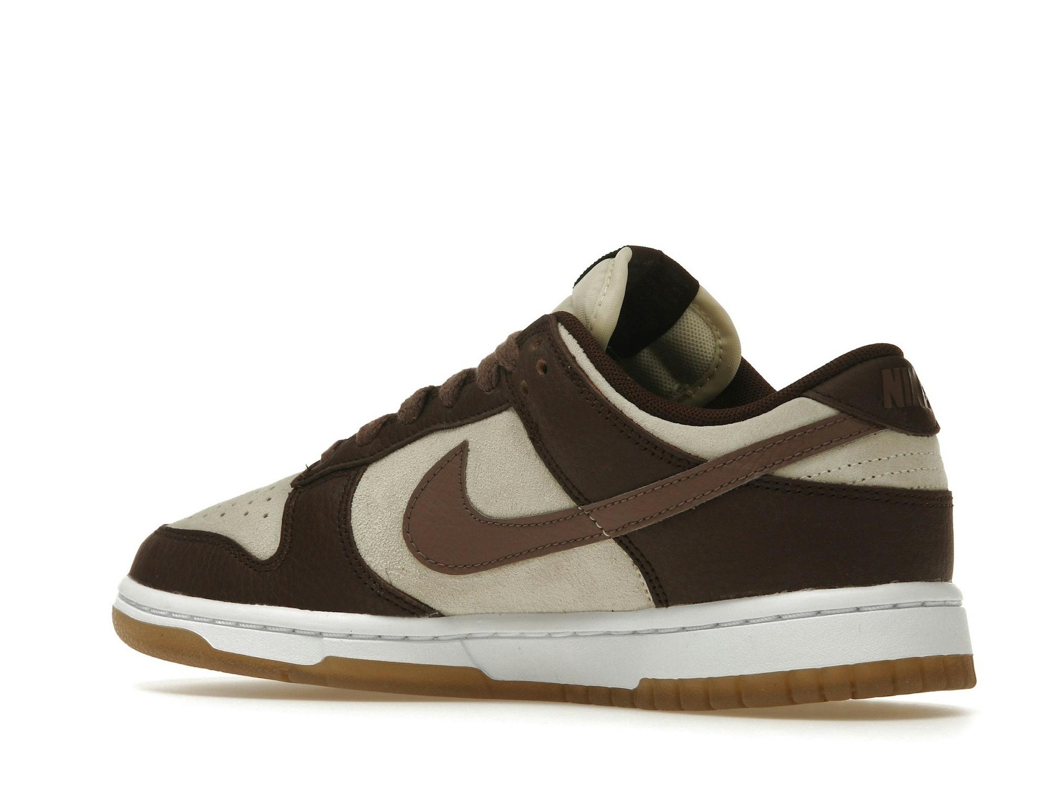 Dunk Low Plum Eclipse Womens FJ4734-100 - Image 6