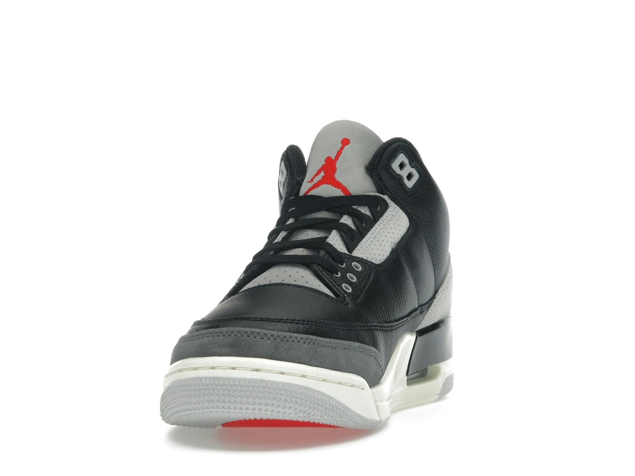 Jordan 3 Retro OG Rare Air Black Chile Red IB8967-004 - Image 4