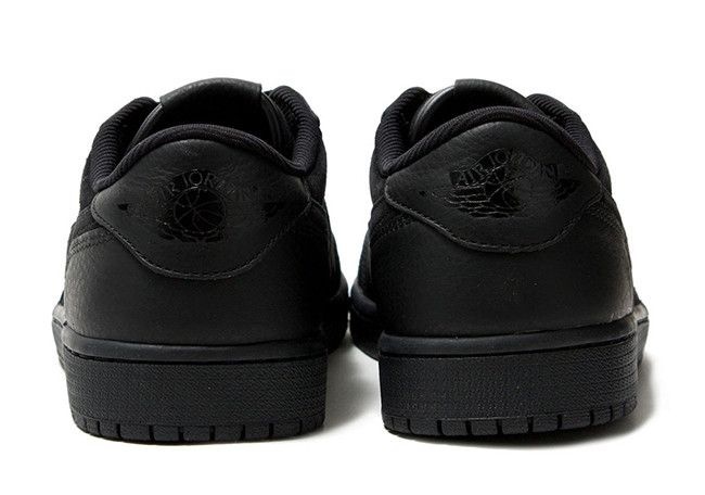 Jordan 1 Low Premium Triple Black Sneakers – 919701-010 - Image 4