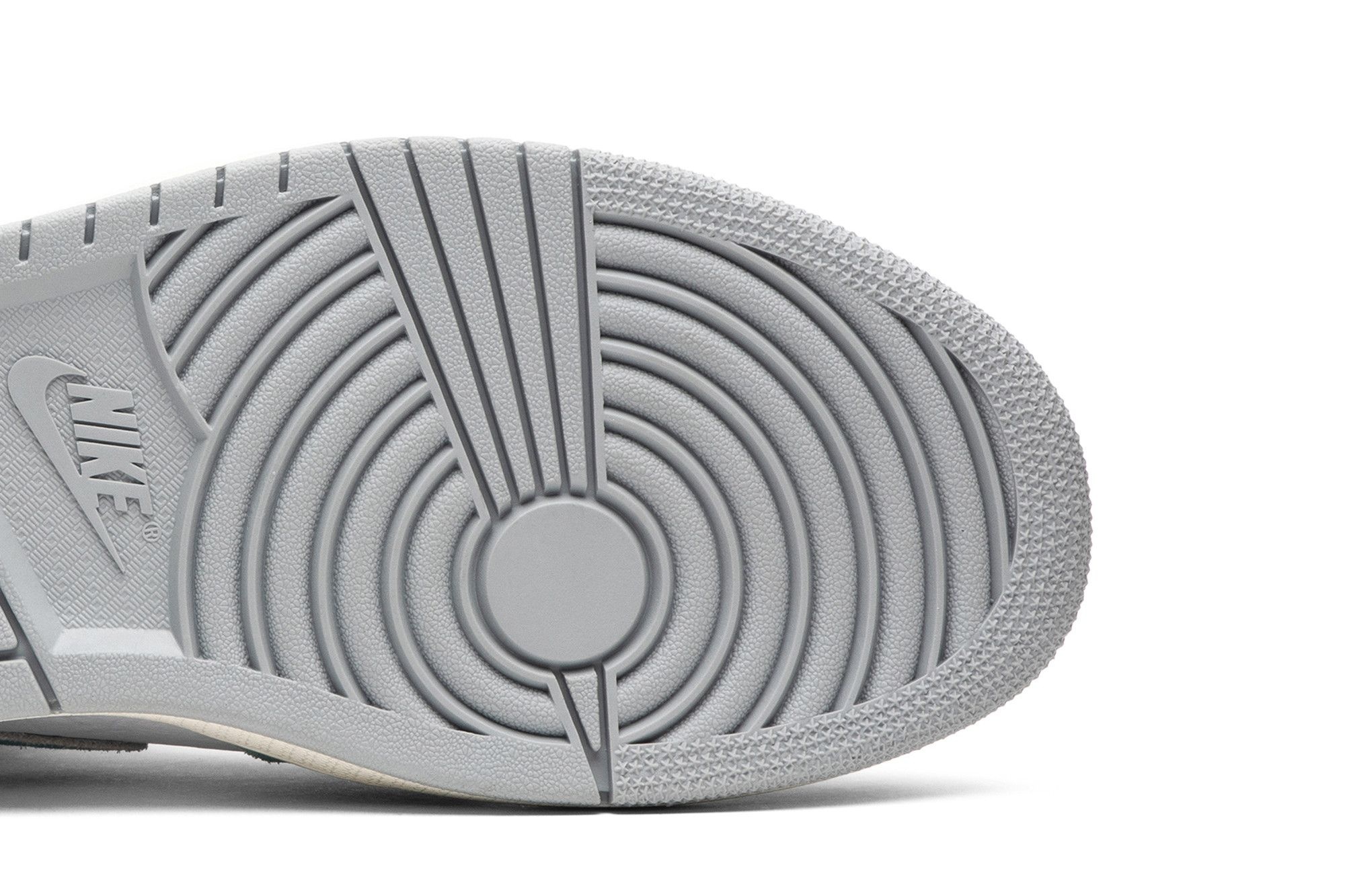 Jordan 1 Retro High Turbo Green Sneakers – 555088-311 - Image 5