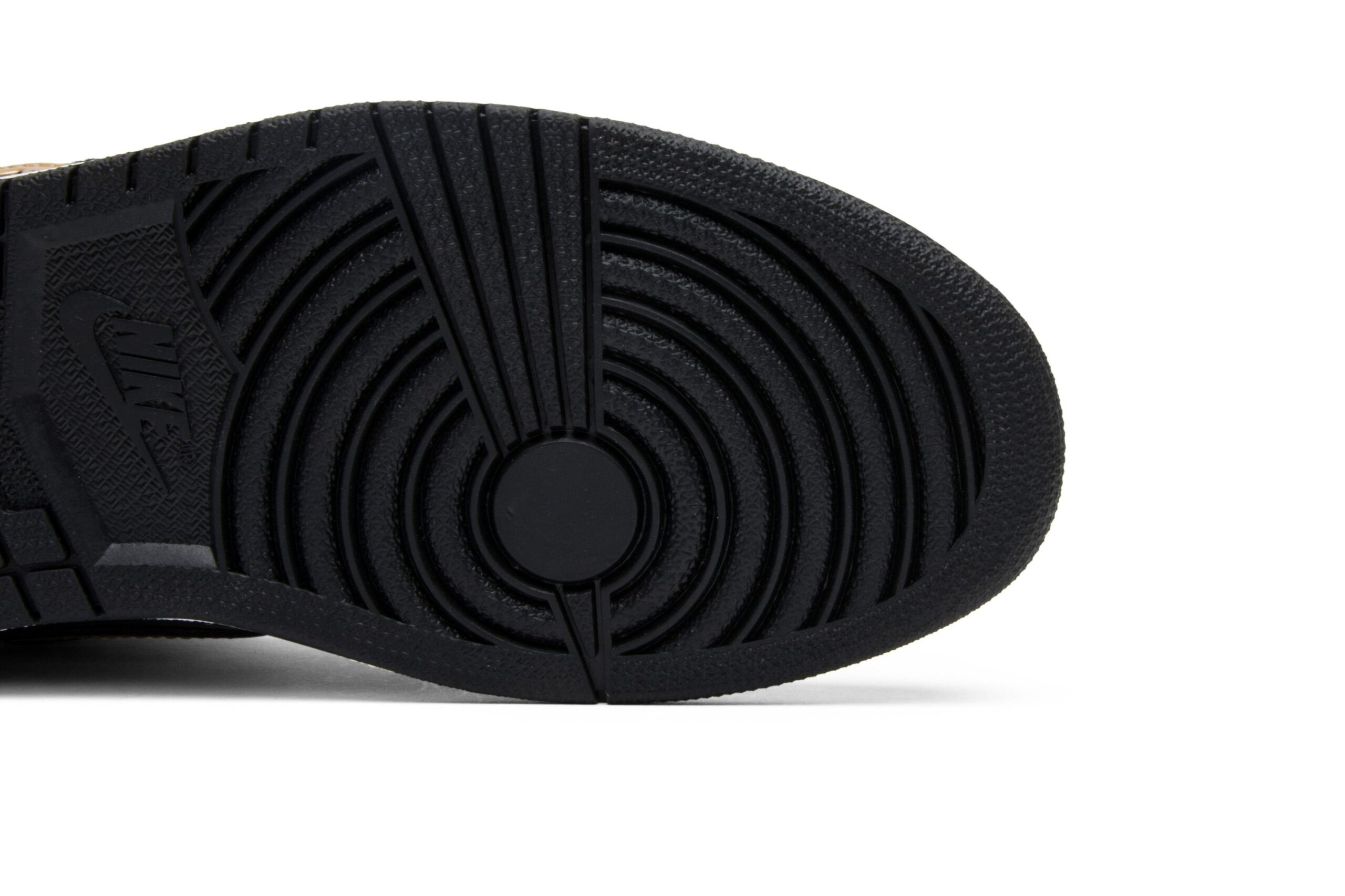 Jordan Air Jordan 1 Retro High Gold Top 3 Sneakers – Black/Black-Metallic Gold – 861428-001 - Image 5