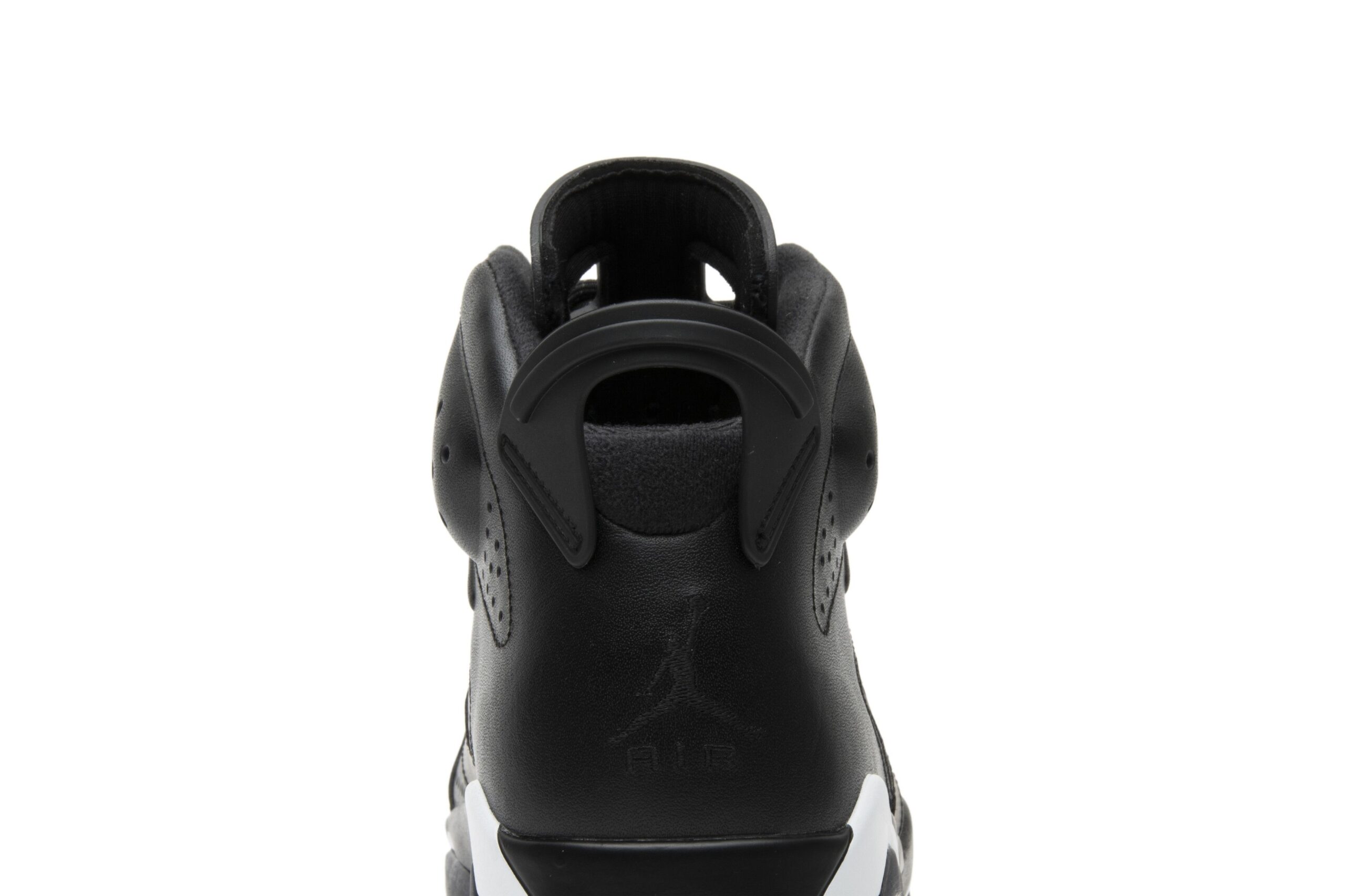 Jordan Air Jordan 6 Retro Black Cat Sneakers – 384664-020 - Image 7