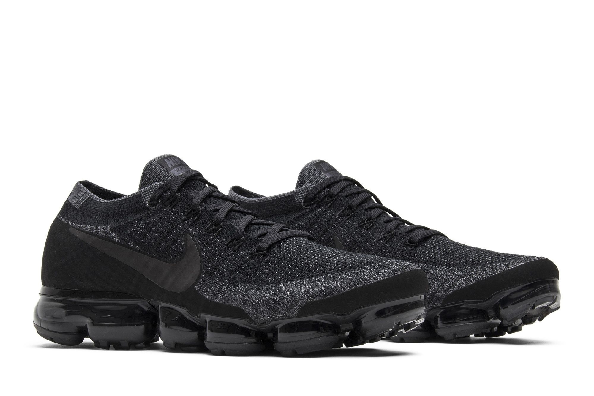 Air VaporMax Triple Black Sneakers – 899473-003 - Image 8