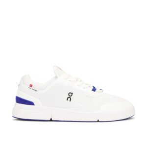 The Roger Spin Sneaker On - White & Indigo