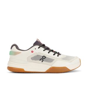 x Z5 The Roger Advantage Sneaker On - Cream & Almond