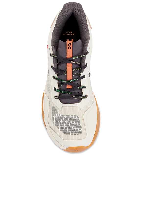 x Z5 The Roger Advantage Sneaker On - Cream & Almond - Image 6