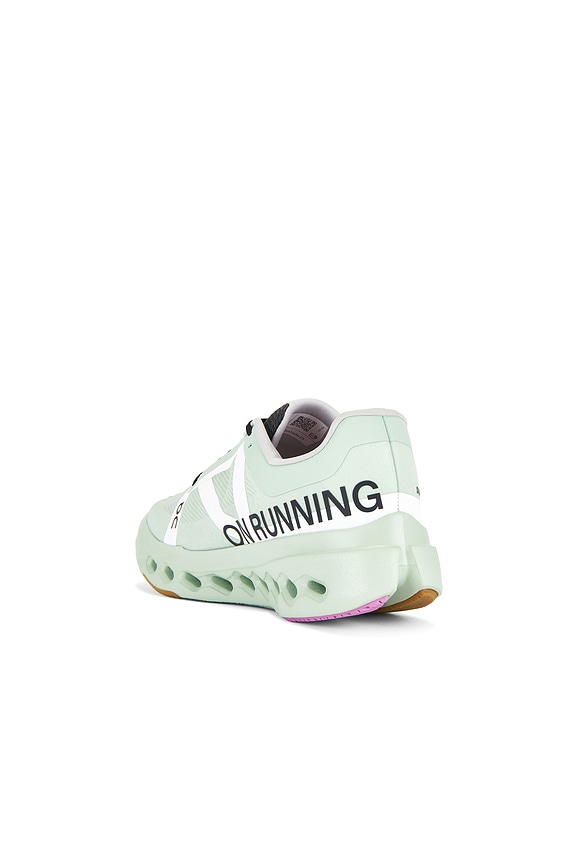 Cloudsurfer Next Z5 Sneakers On - Mineral & Almond - Image 5