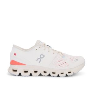 Cloud X 4 Sneaker On - Ivory & Salmon