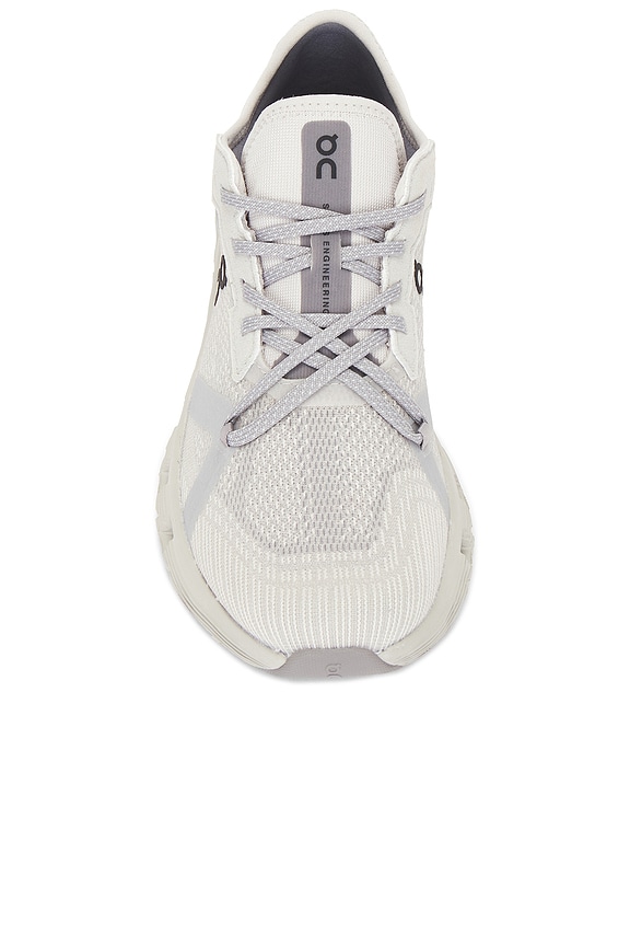 Cloud X 4 Ad Sneaker On - Wolf & Alloy - Image 6