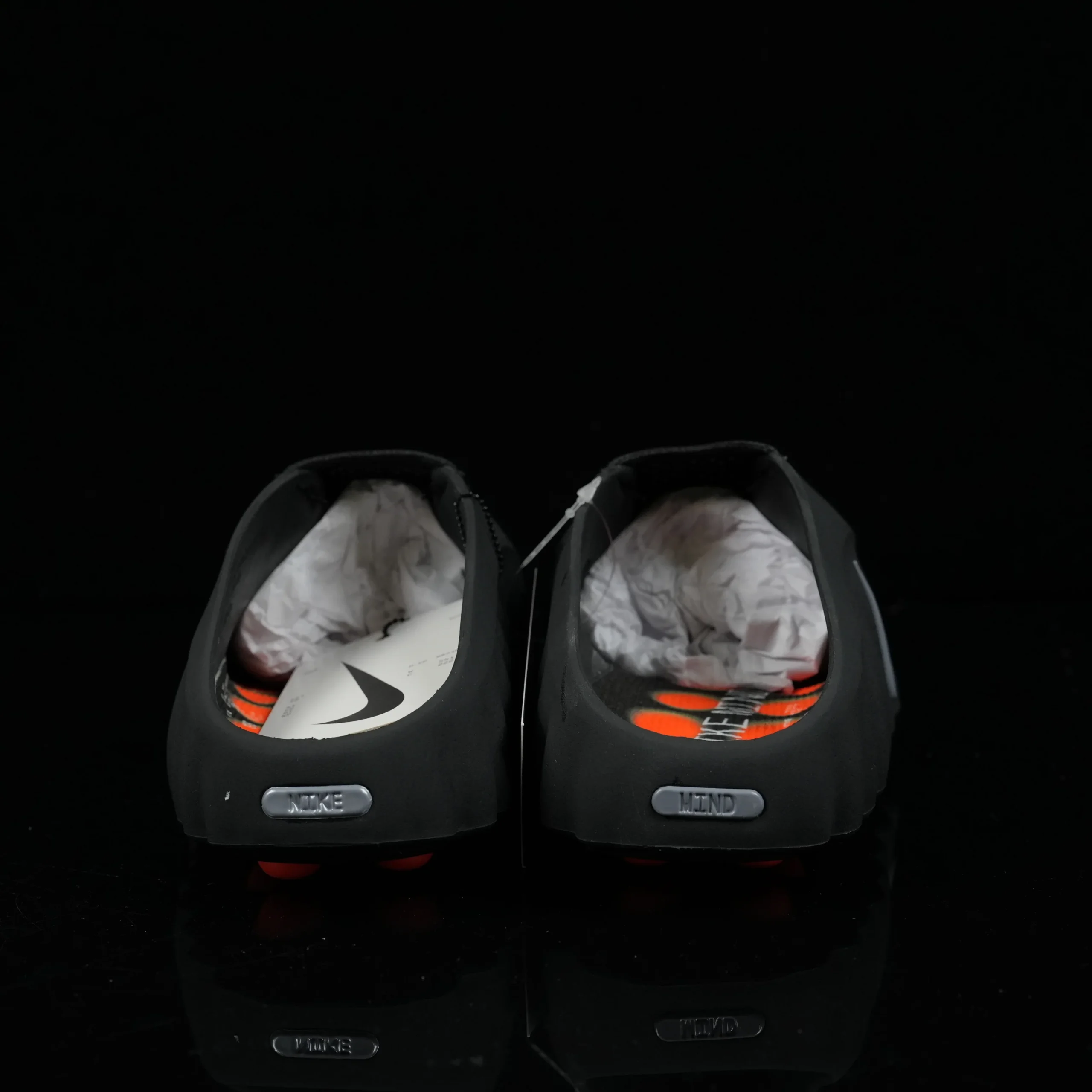 Mind 001 HQ4309-001 - Black / Hyper Crimson / White / Chrome - Image 4