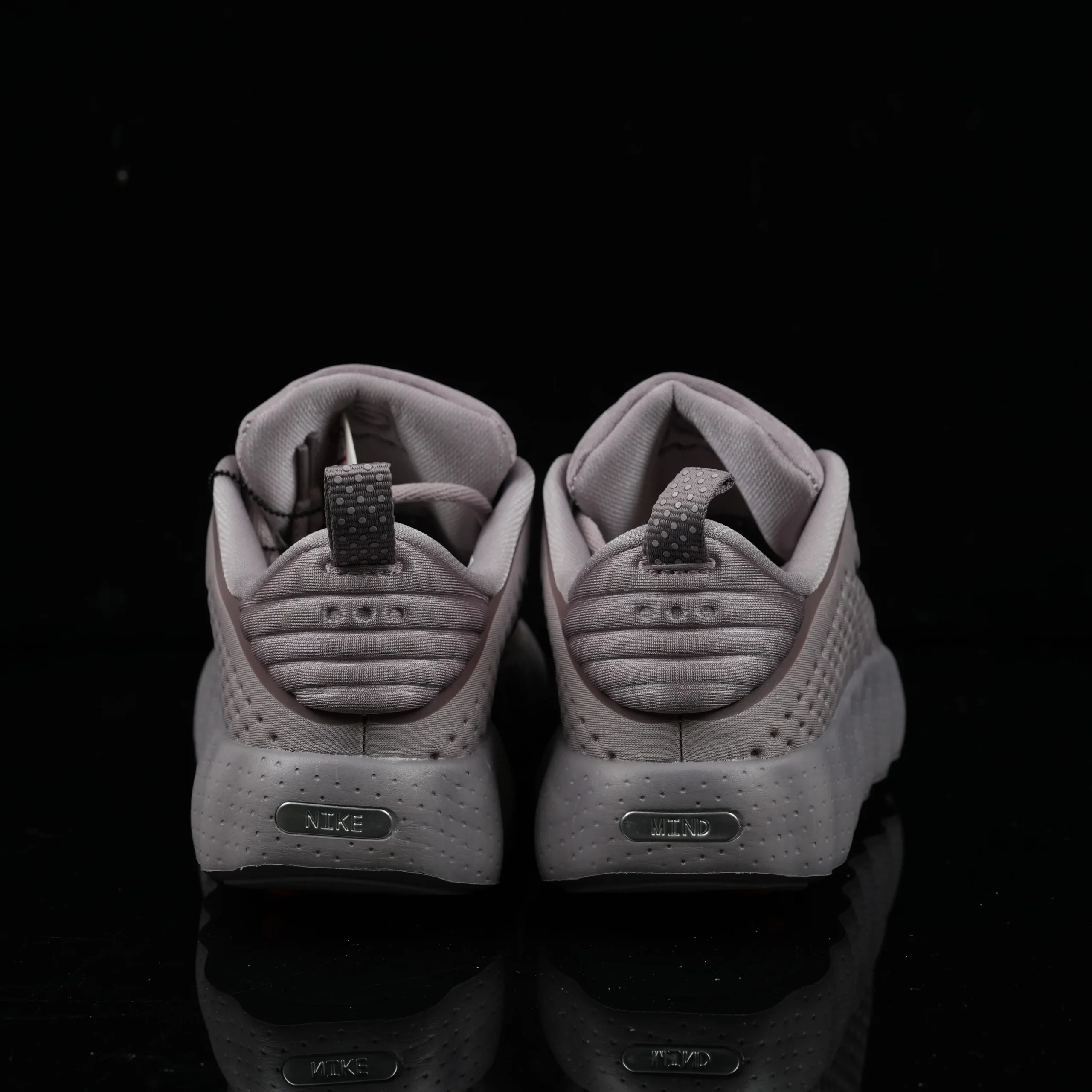 Mind 002 HQ4310-200 - Light Violet Ore / Purple Smoke / Hyper Crimson / Metallic Cool Grey - Image 4