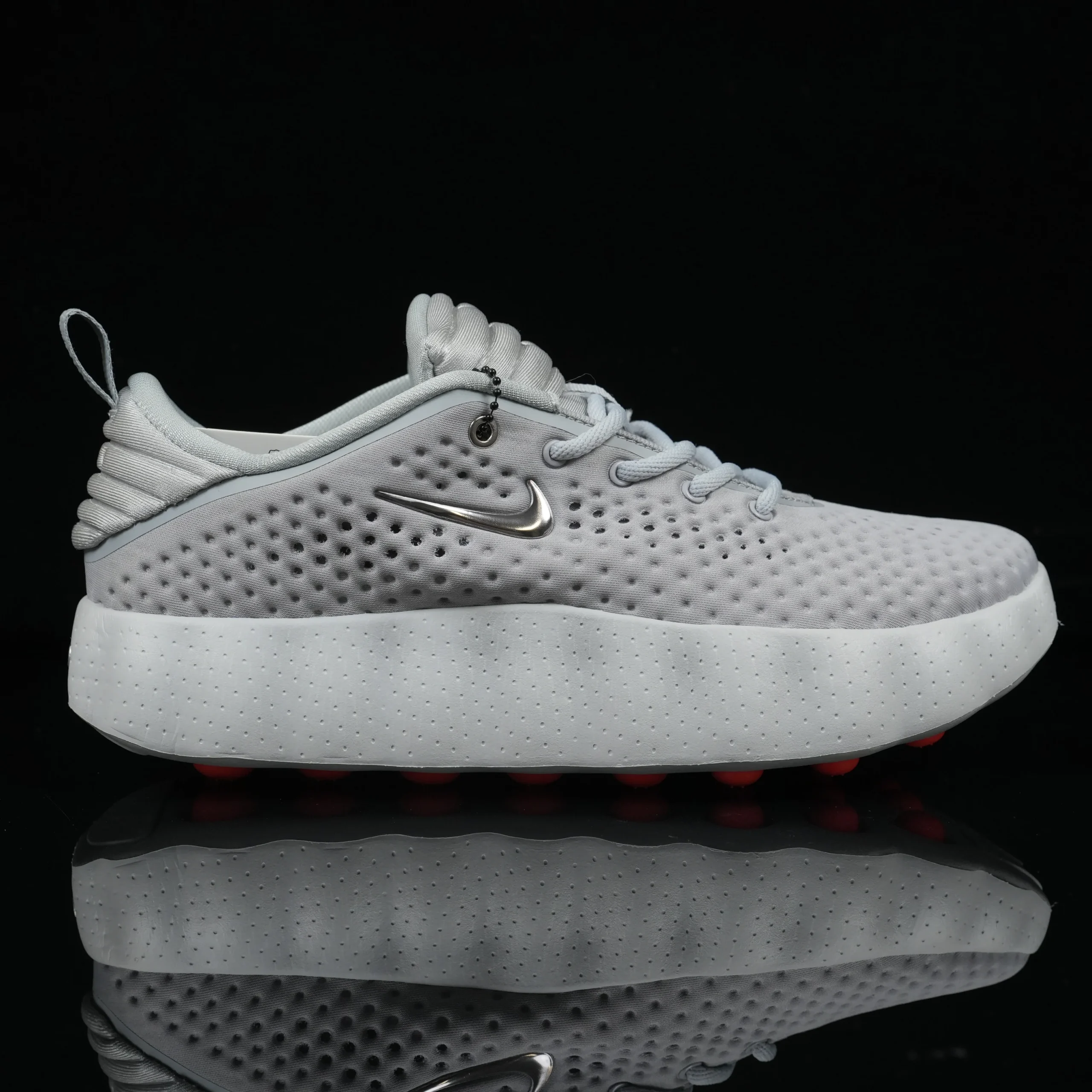 Mind 002 HQ4310-003 - Light Smoke Grey / Photon Dust / Hyper Crimson / Chrome - Image 4