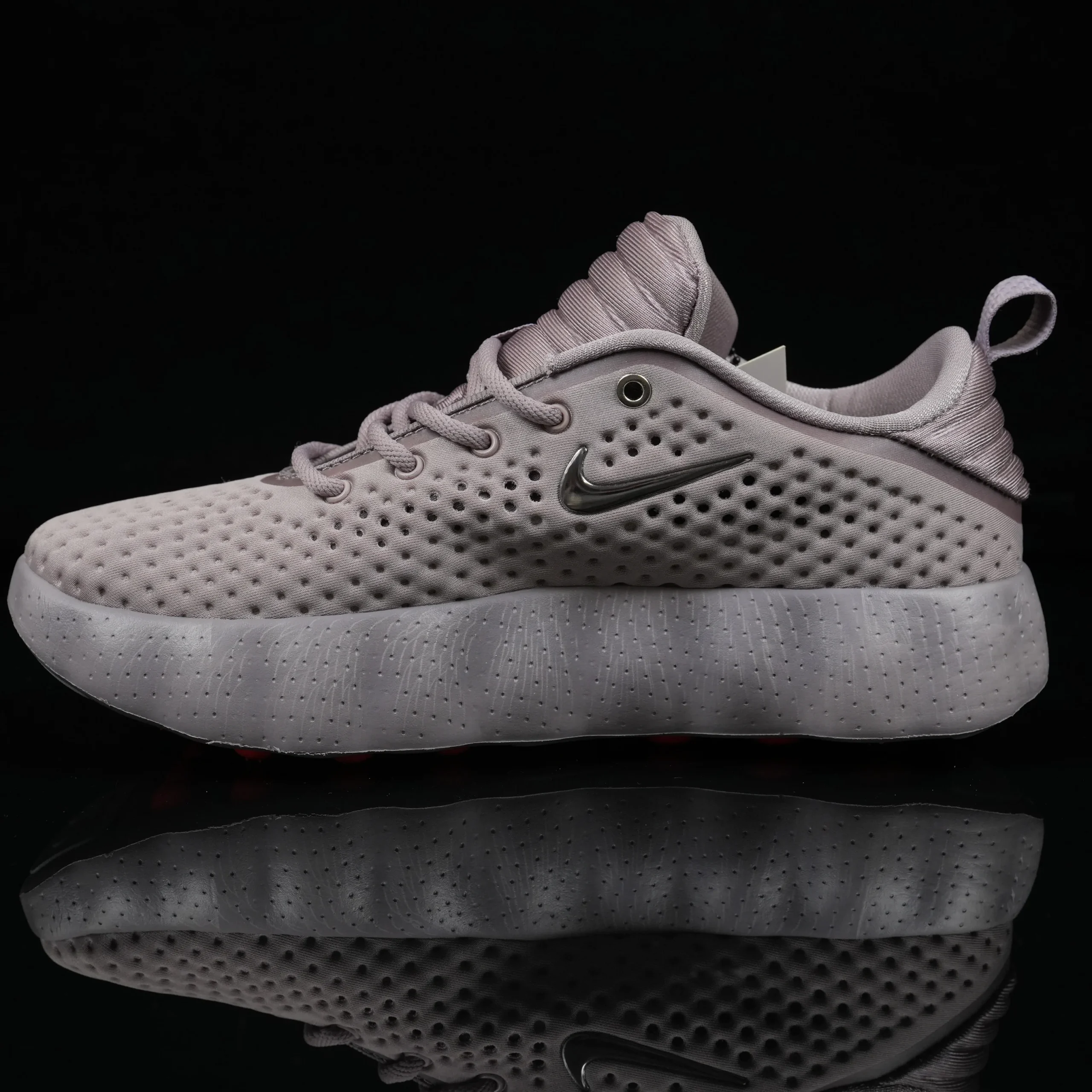 Mind 002 HQ4310-200 - Light Violet Ore / Purple Smoke / Hyper Crimson / Metallic Cool Grey - Image 4