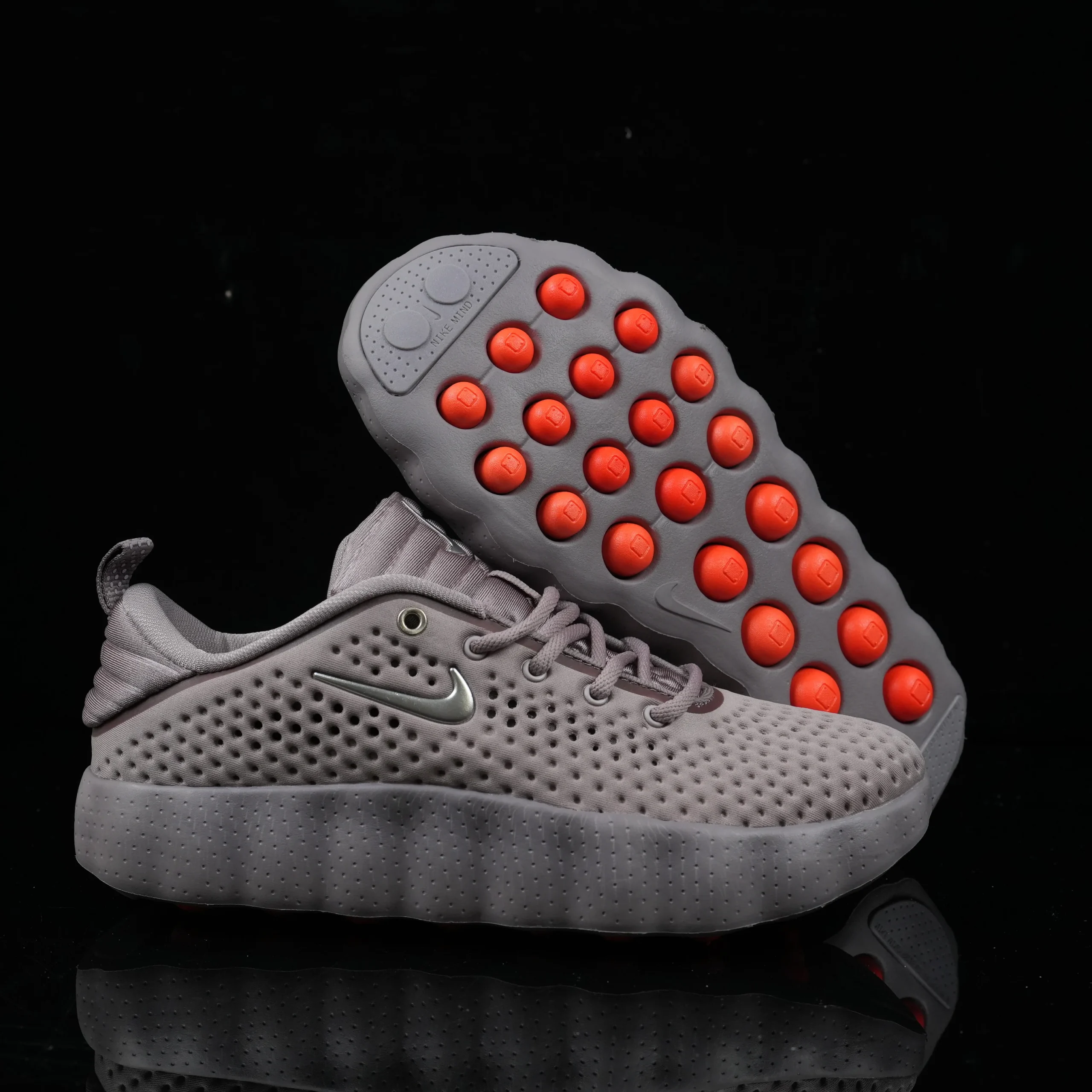 Mind 002 HQ4310-200 - Light Violet Ore / Purple Smoke / Hyper Crimson / Metallic Cool Grey - Image 5