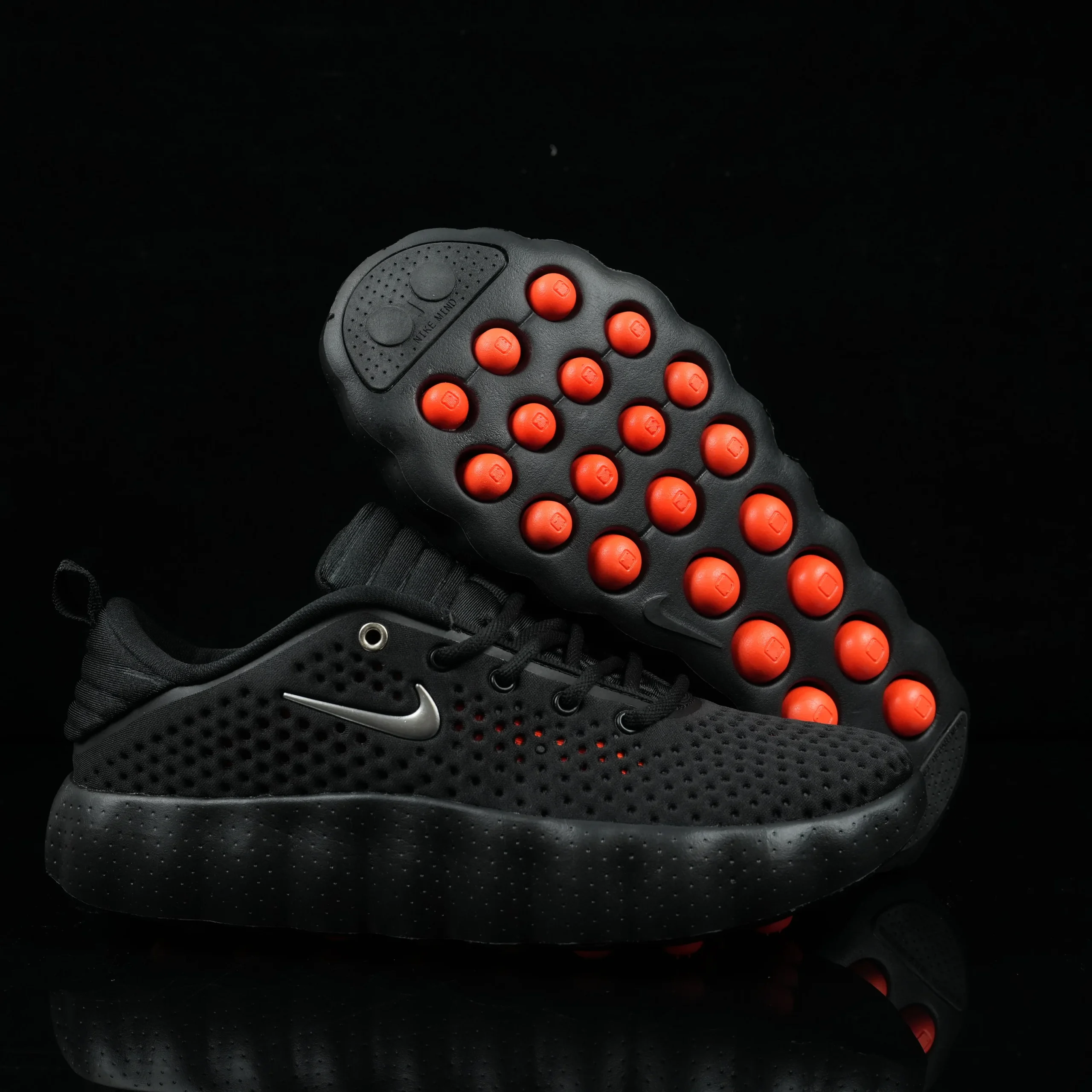 Mind 002 HQ4310-001 - Black / Hyper Crimson / Hyper Crimson / Chrome - Image 5