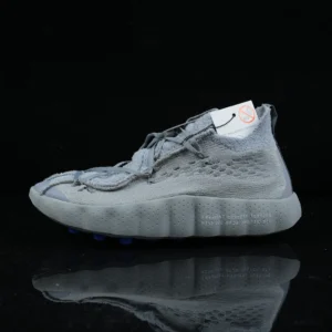 Mind 002 Flyknit IQ8504-001 - Particle Grey / Particle Grey