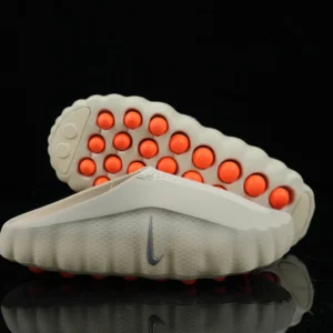 Mind 001 HQ4307-002 - Light Bone / Hyper Crimson / Buff / Chrome
