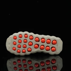 Mind 002 HQ4308-200 - Light Khaki / Desert Khaki / Hyper Crimson / Metallic Cool Grey