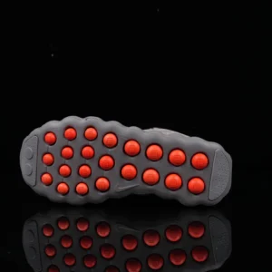 Mind 002 HQ4310-200 - Light Violet Ore / Purple Smoke / Hyper Crimson / Metallic Cool Grey