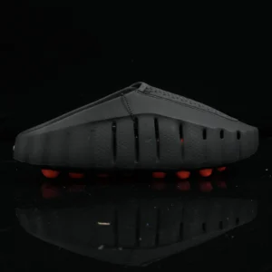 Mind 001 HQ4307-001 - Black / Hyper Crimson / White / Chrome