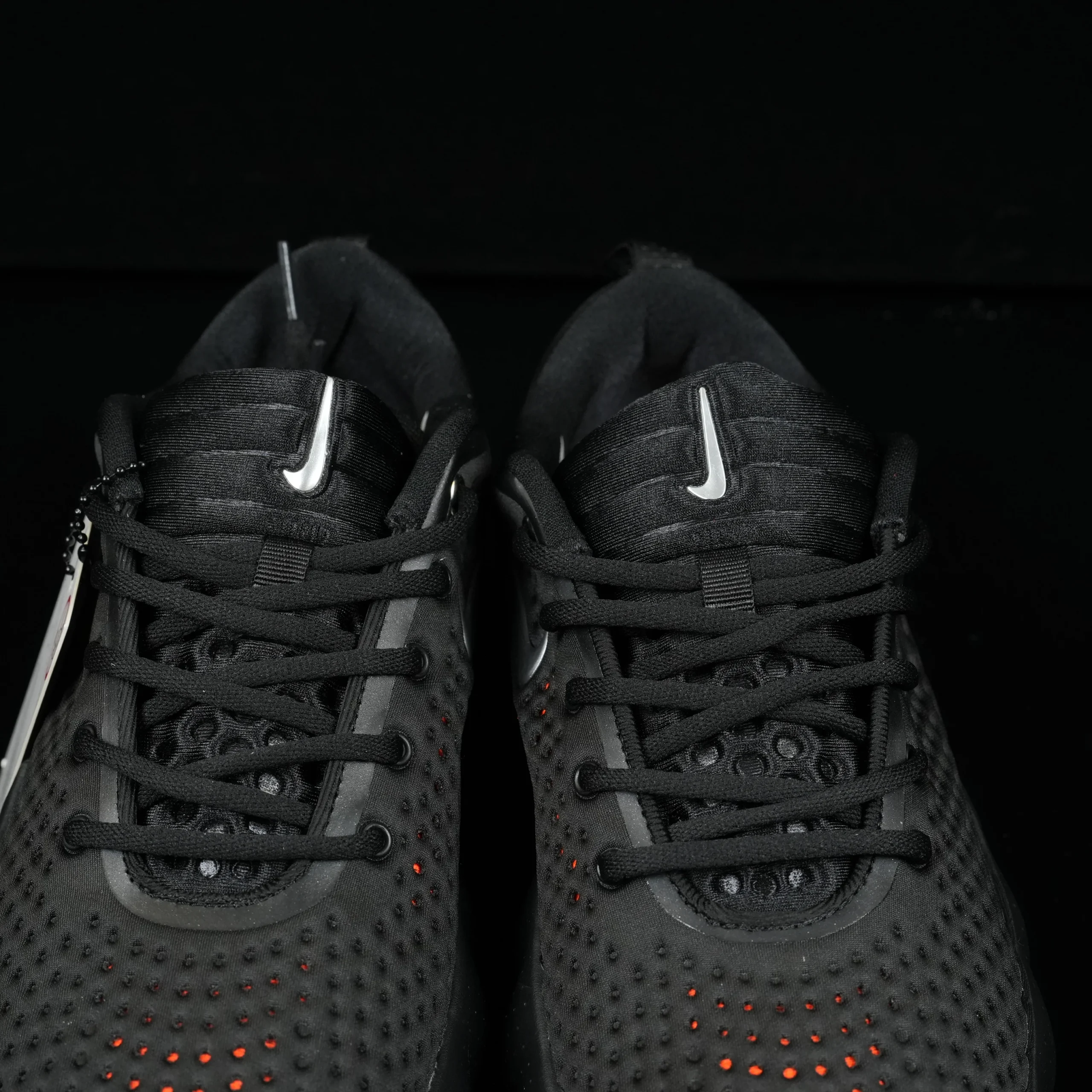 Mind 002 HQ4308-001 - Black / Hyper Crimson / Hyper Crimson / Chrome - Image 6
