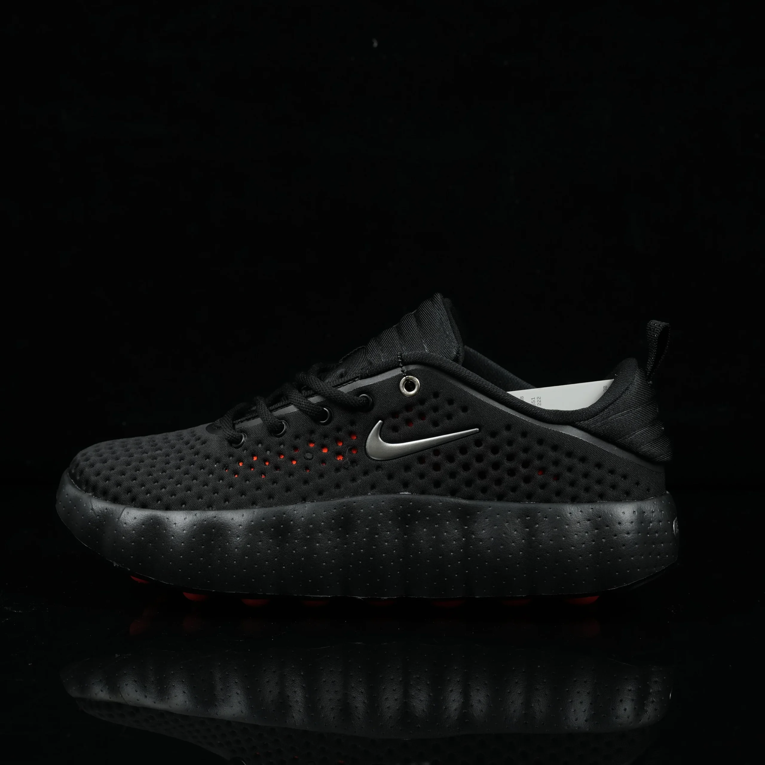 Mind 002 HQ4310-001 - Black / Hyper Crimson / Hyper Crimson / Chrome - Image 6