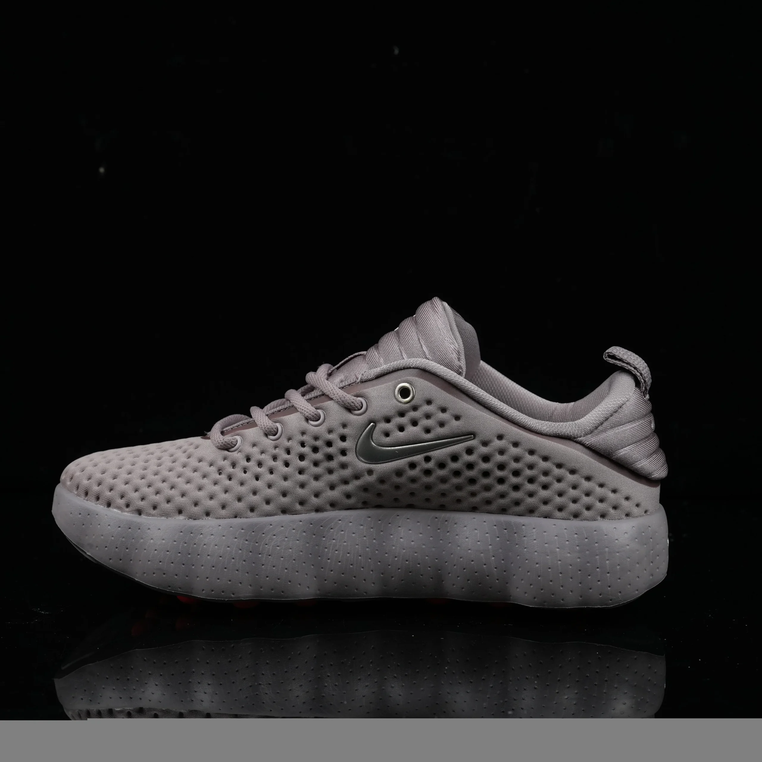 Mind 002 HQ4310-200 - Light Violet Ore / Purple Smoke / Hyper Crimson / Metallic Cool Grey - Image 7