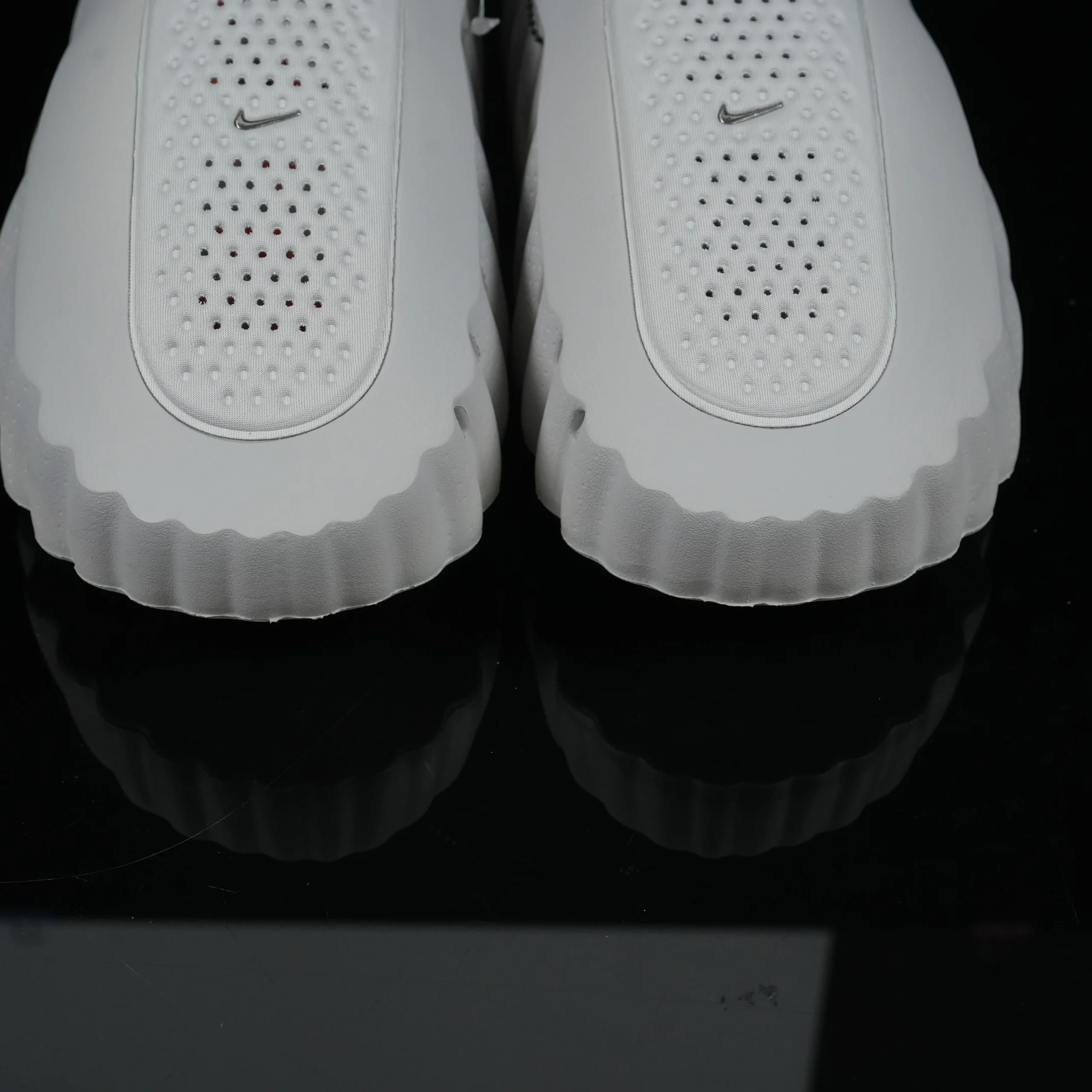 Mind 001 HQ4307-003 - Light Smoke Grey / Photon Dust / Hyper Crimson / Chrome - Image 7