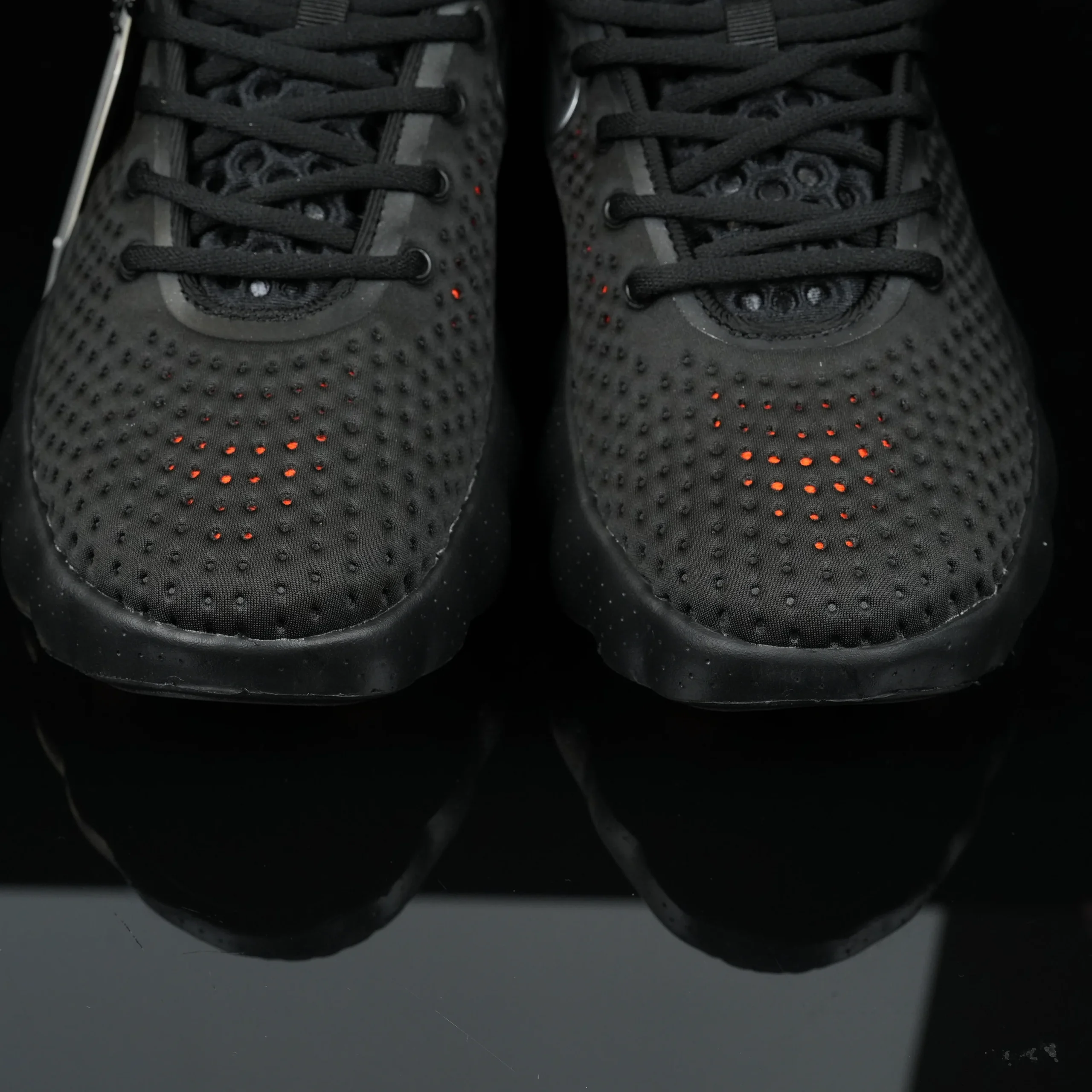 Mind 002 HQ4308-001 - Black / Hyper Crimson / Hyper Crimson / Chrome - Image 7