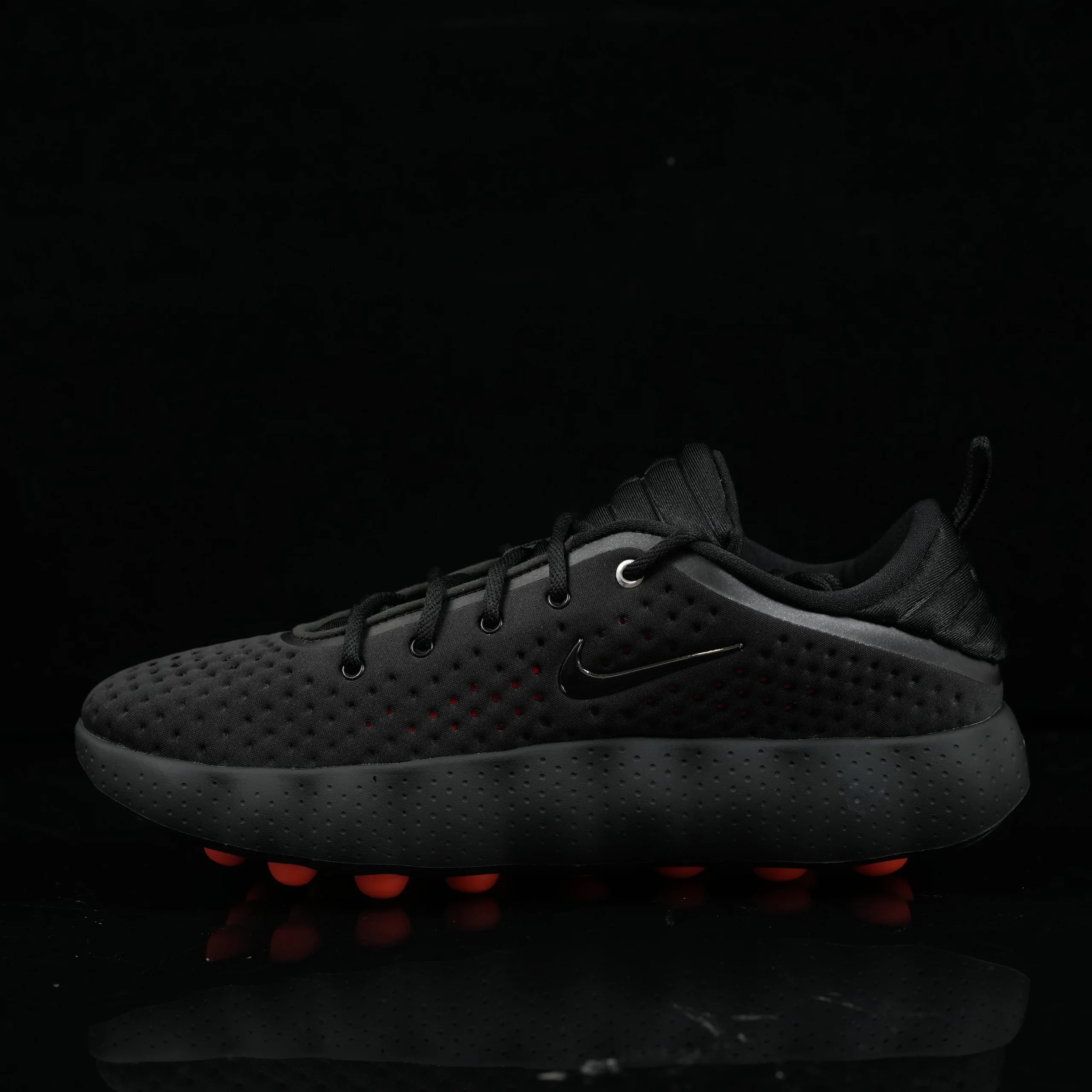 Mind 002 HQ4308-001 - Black / Hyper Crimson / Hyper Crimson / Chrome - Image 8