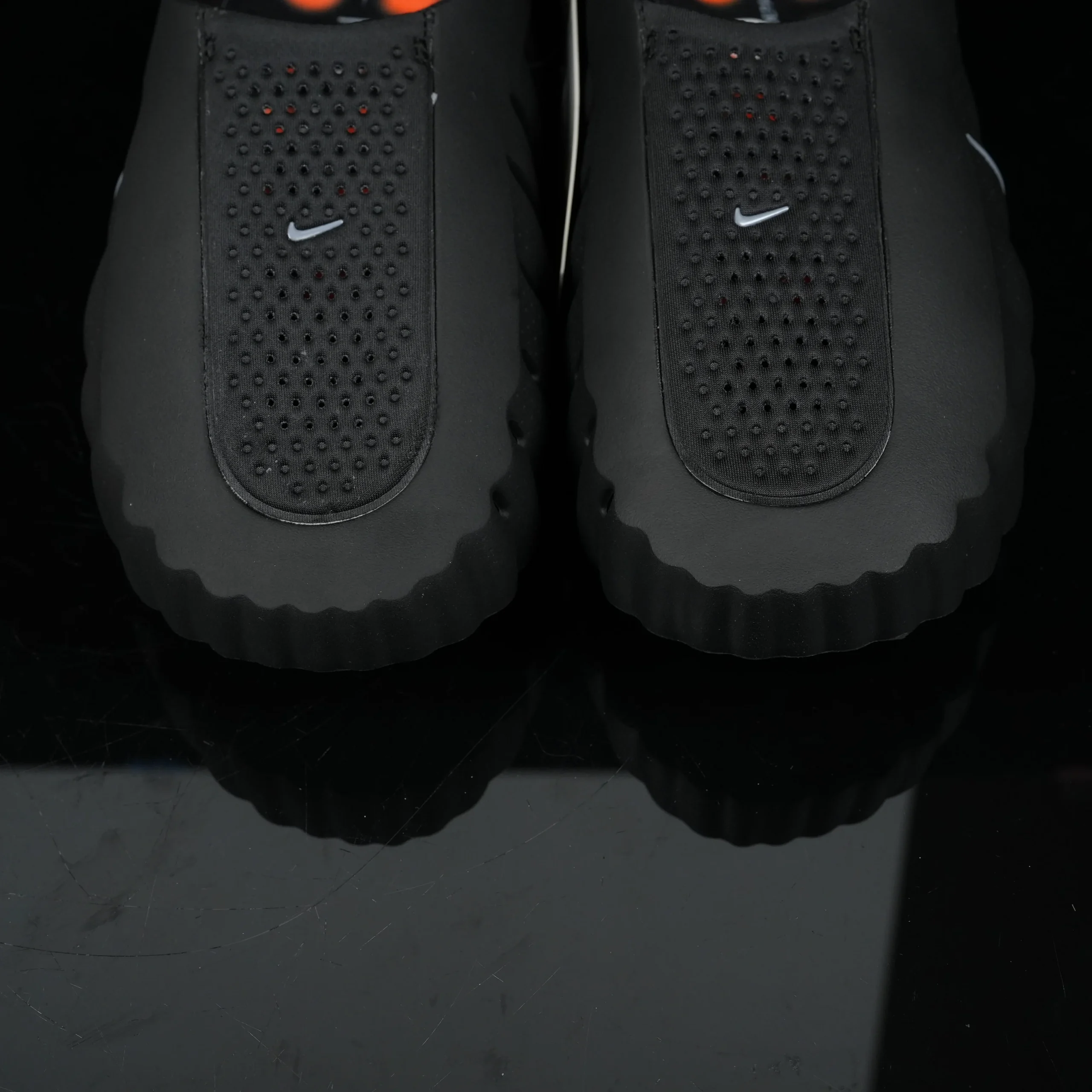 Mind 001 HQ4307-001 - Black / Hyper Crimson / White / Chrome - Image 8