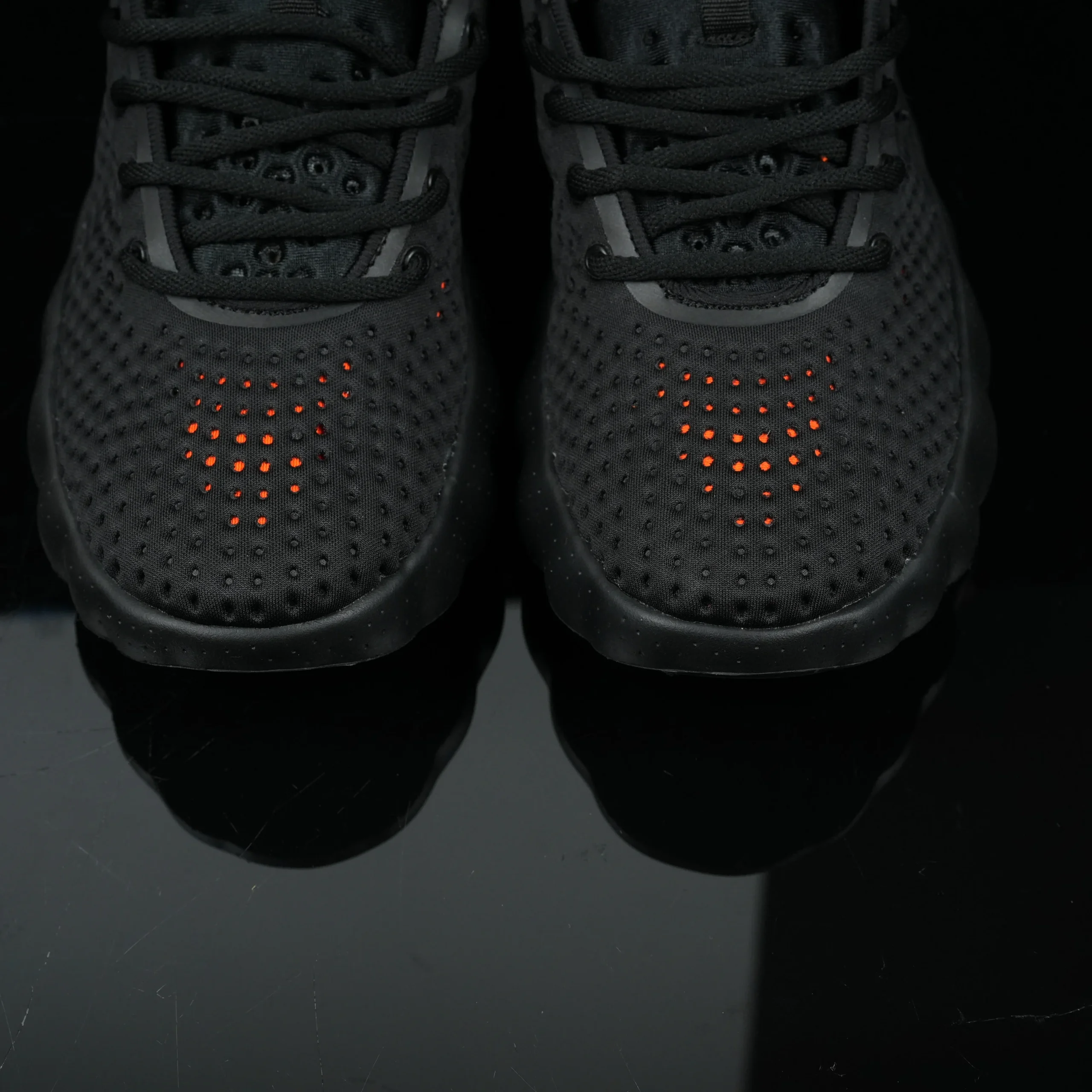 Mind 002 HQ4310-001 - Black / Hyper Crimson / Hyper Crimson / Chrome - Image 8