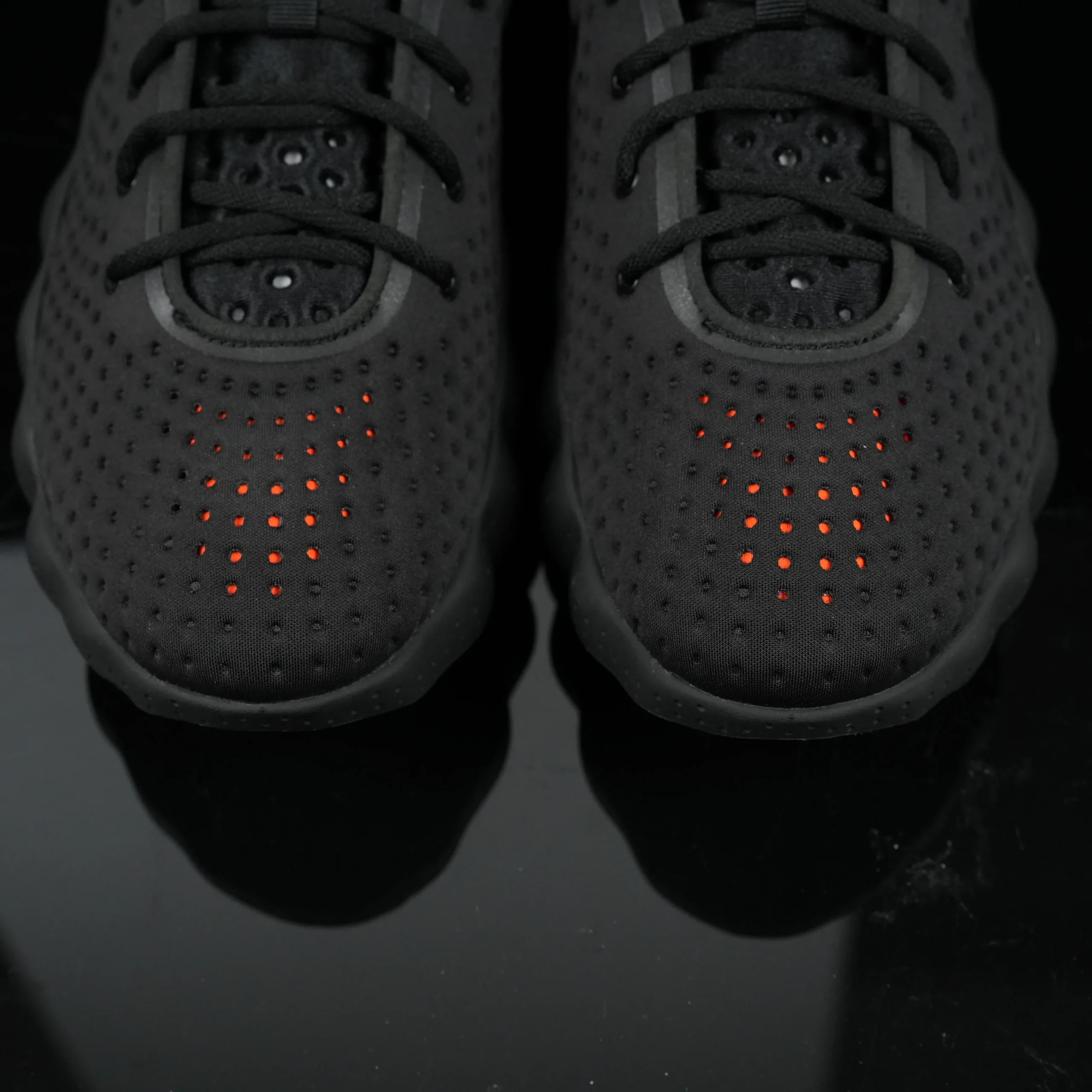 Mind 002 HQ4308-001 - Black / Hyper Crimson / Hyper Crimson / Chrome - Image 9
