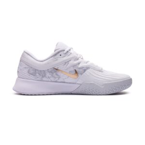 Vapor Pro 3 Magnolia Hard Court in White/Metallic Gold-Pure Platinum - NIKE-MENS-VAPOR-PRO-3-MAGNOLIA-HARD-COURT-TENNIS-SHOES-IN-WHITE-METALLIC-GOLD-PURE-PLATINUM