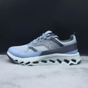 Cloudhorizon Trail Shoe - All-Terrain Cushioned Outdoor Model - Light Blue/Glacier