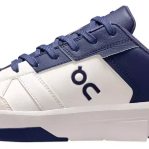 THE ROGER Clubhouse 3 Low-Top Sneaker – Lightweight Performance Casual Shoe - White/Navy