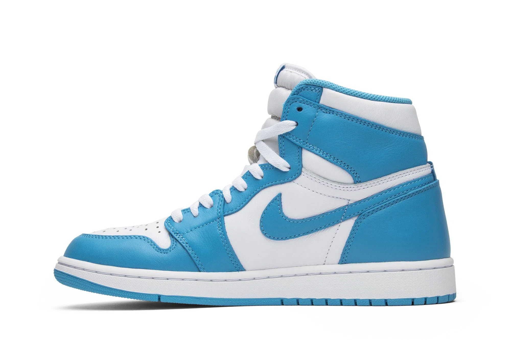Jordan 1 Retro High OG UNC - Classic High Top Basketball Sneakers - Blue / White