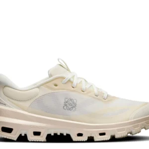 Cloudventure 2.0 Sneaker - Premium Trail-Inspired High-Performance Model - Eggshell